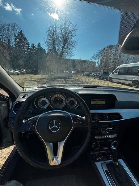 Mercedes-Benz C 250