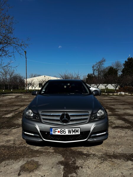 Mercedes-Benz C 250
